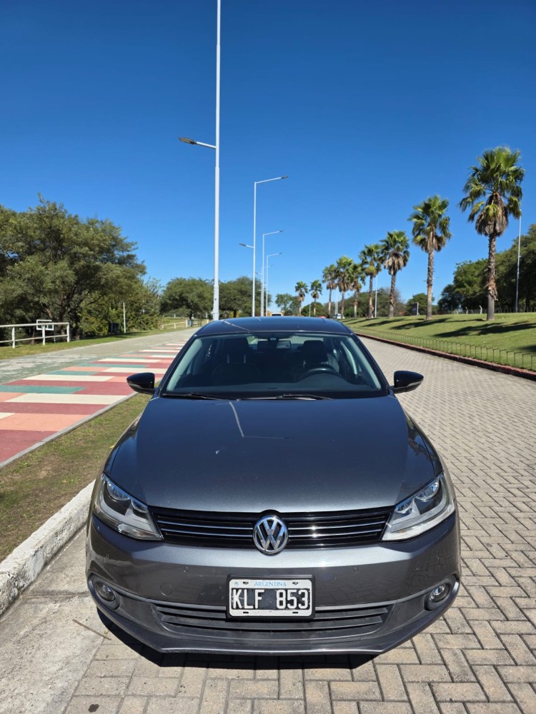 Volkswagen Vento Luxury — foto 10